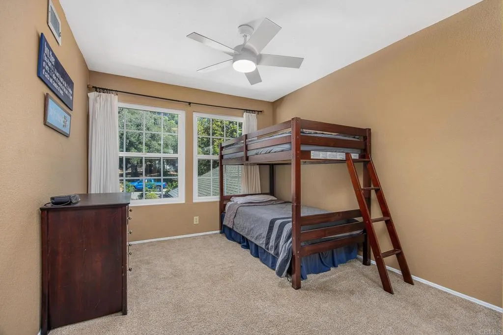 https://cdn.realtyfeed.com/cdn/127/306755780/0de00f65049c92559eb33d3f9ddc525b.webp