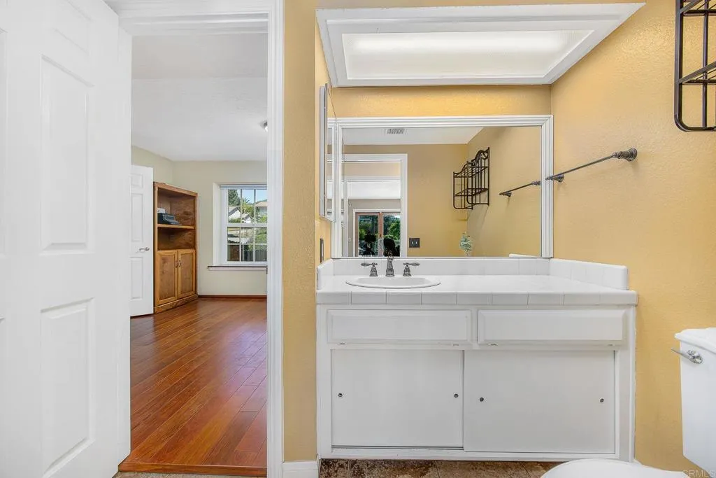 https://cdn.realtyfeed.com/cdn/127/306755780/9987df4668863e3d6b9424e6d9a1ab55.webp