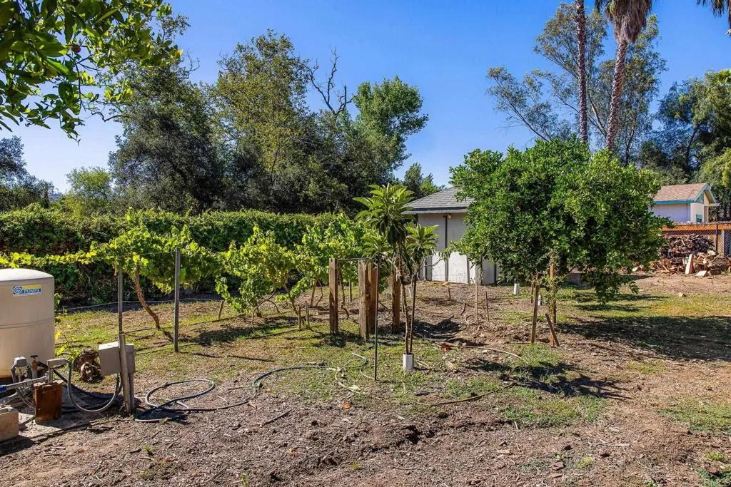 https://cdn.realtyfeed.com/cdn/127/306755780/b6daab00fa13843bc717af7d95184a89.webp