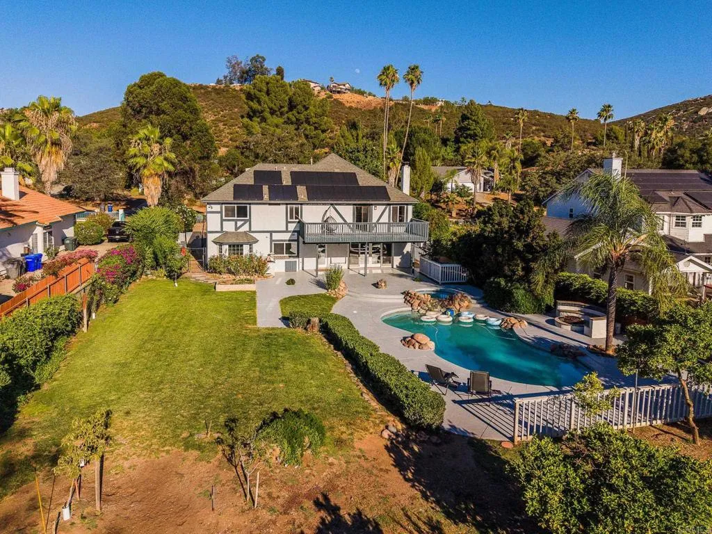 https://cdn.realtyfeed.com/cdn/127/306755780/c494a43b6ed61122c265fbc1c4848922.webp