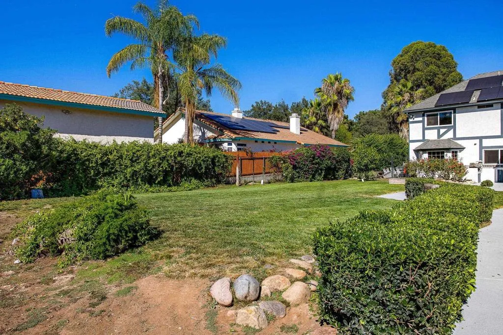 https://cdn.realtyfeed.com/cdn/127/306755780/ff54a9309f6d0bb608ef3ab117b4012c.webp