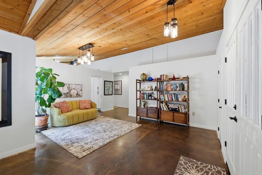 16326 Swartz Canyon Road, Ramona, CA 92065 - Photo 3 of 17, Ramona, CA