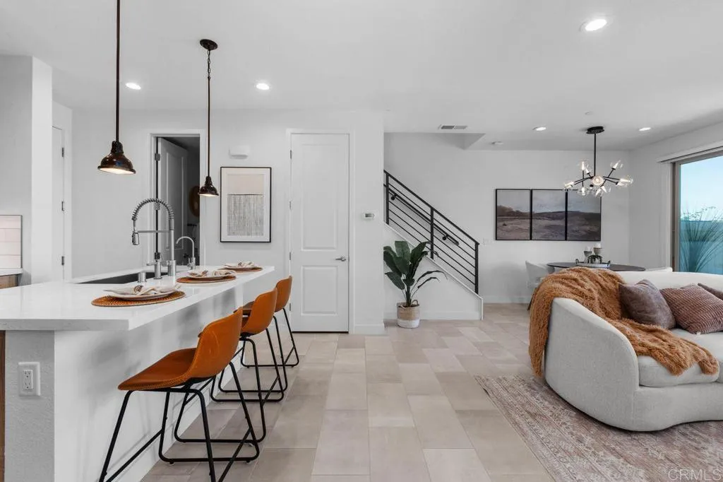 https://cdn.realtyfeed.com/cdn/127/306755824/136637f30fb92ce112f9258f5fe677a2.webp