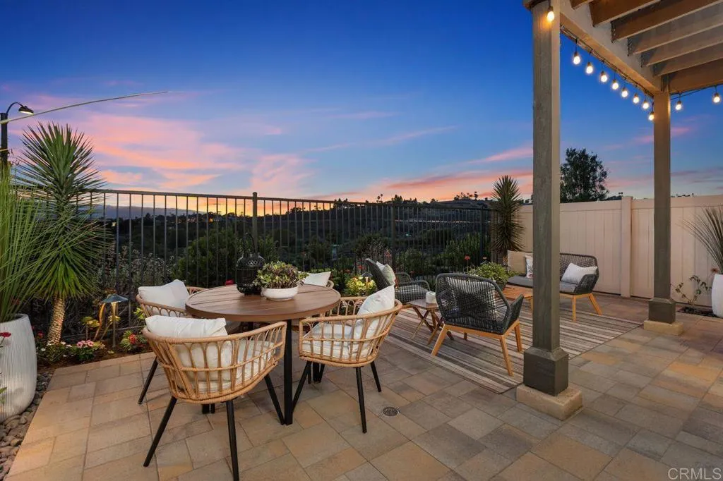 https://cdn.realtyfeed.com/cdn/127/306755824/2fd70df097e80f8ef78708209a7c8854.webp