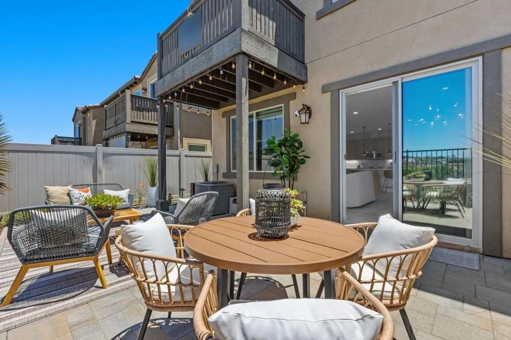 https://cdn.realtyfeed.com/cdn/127/306755824/43a1ba66363e270b708a98d8b032d5d1.webp