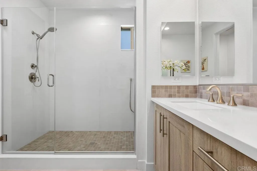 https://cdn.realtyfeed.com/cdn/127/306755824/4beb87eb04715501ea3833e17e59a8bd.webp