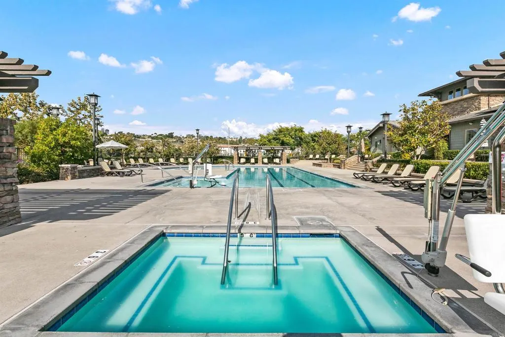 https://cdn.realtyfeed.com/cdn/127/306755824/fb2f84eb25e69509c02b94474e43252a.webp