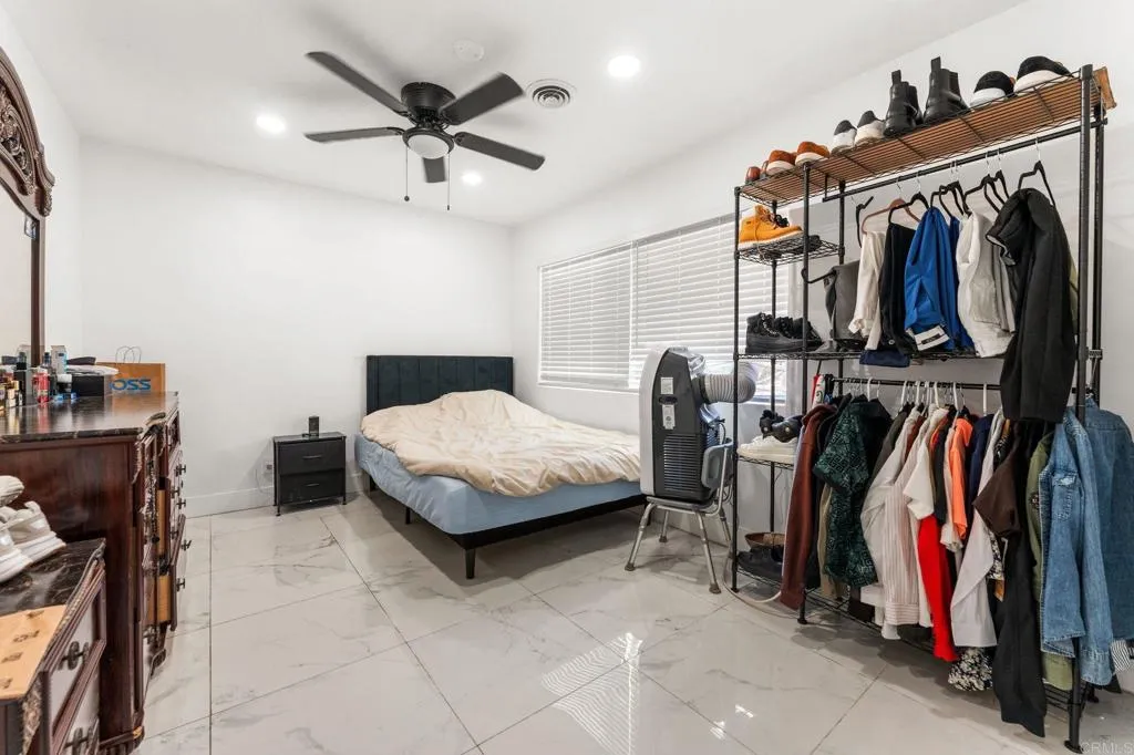 https://cdn.realtyfeed.com/cdn/127/306755828/4f0617ab7779805ded80e7572057cc0a.webp