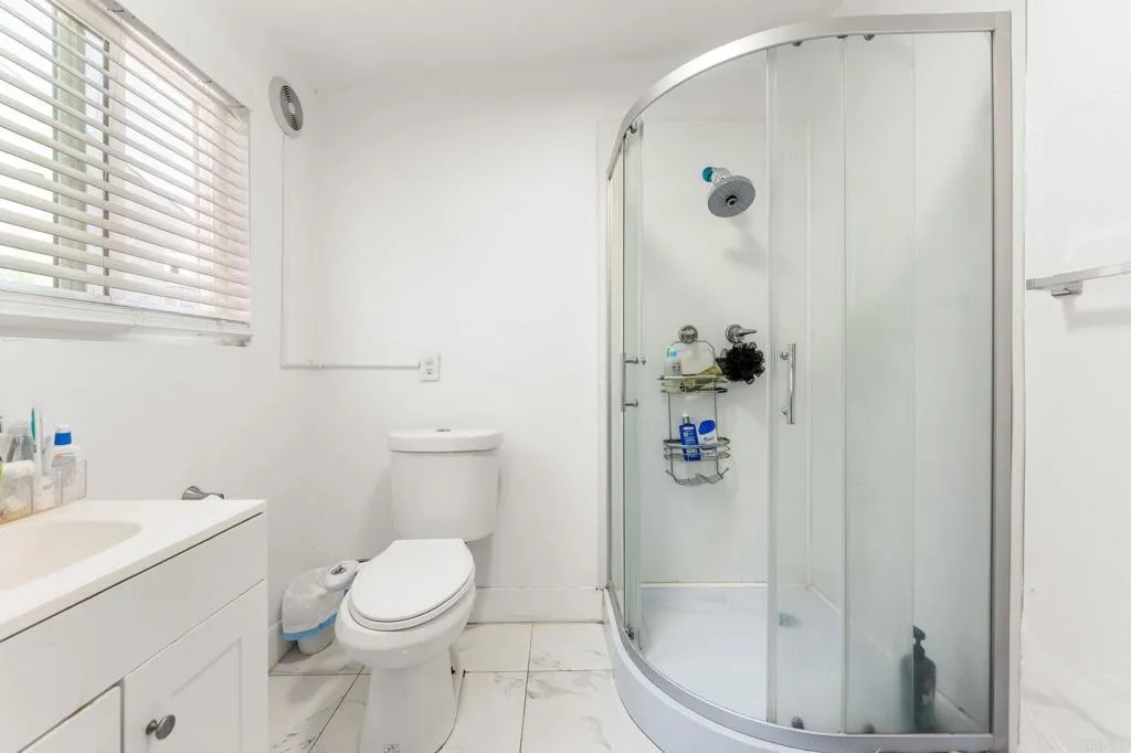 https://cdn.realtyfeed.com/cdn/127/306755828/7eaf2b75b12f1ec602f3c17b28b9aee2.webp