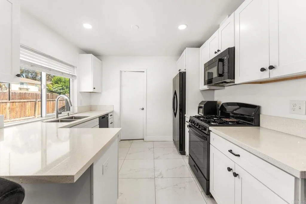 https://cdn.realtyfeed.com/cdn/127/306755828/c367de8bc295b6ecc554437efa07b8b2.webp