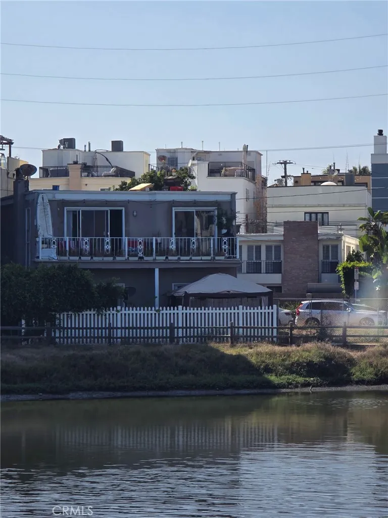 Marina Del Rey, CA 90292