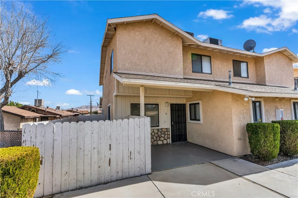 Hesperia, CA 92345