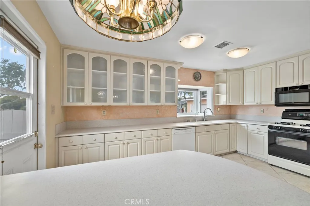 2601 Bruce Lane, La Habra, CA 90631 - Photo 5 of 23, La Habra, CA
