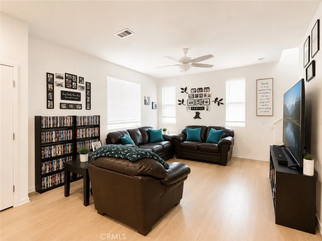 Photo #4: SW26135948 Listing: Photo #4