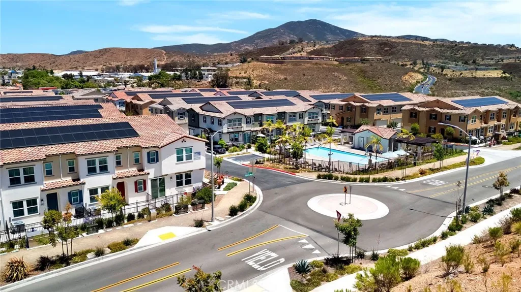 https://cdn.realtyfeed.com/cdn/127/306755861/4883b69f10c6b60f6a4237dcf69d6913.webp