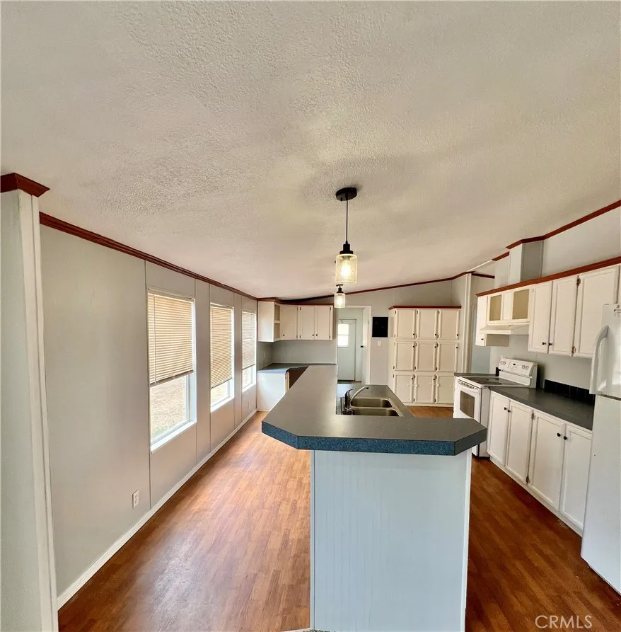 33831 Medford, Auberry, CA 93602 - Photo 2 of 44, Auberry, CA