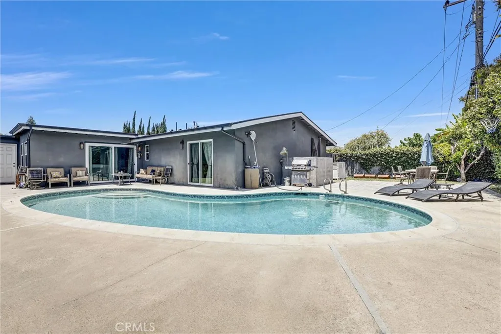 Costa Mesa, CA 92626