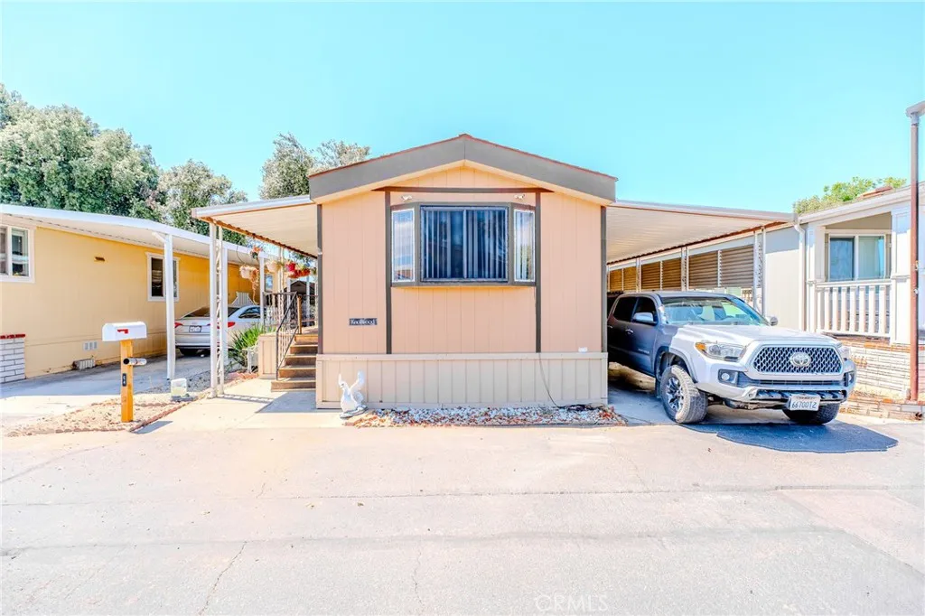 675 W Oakland G-4