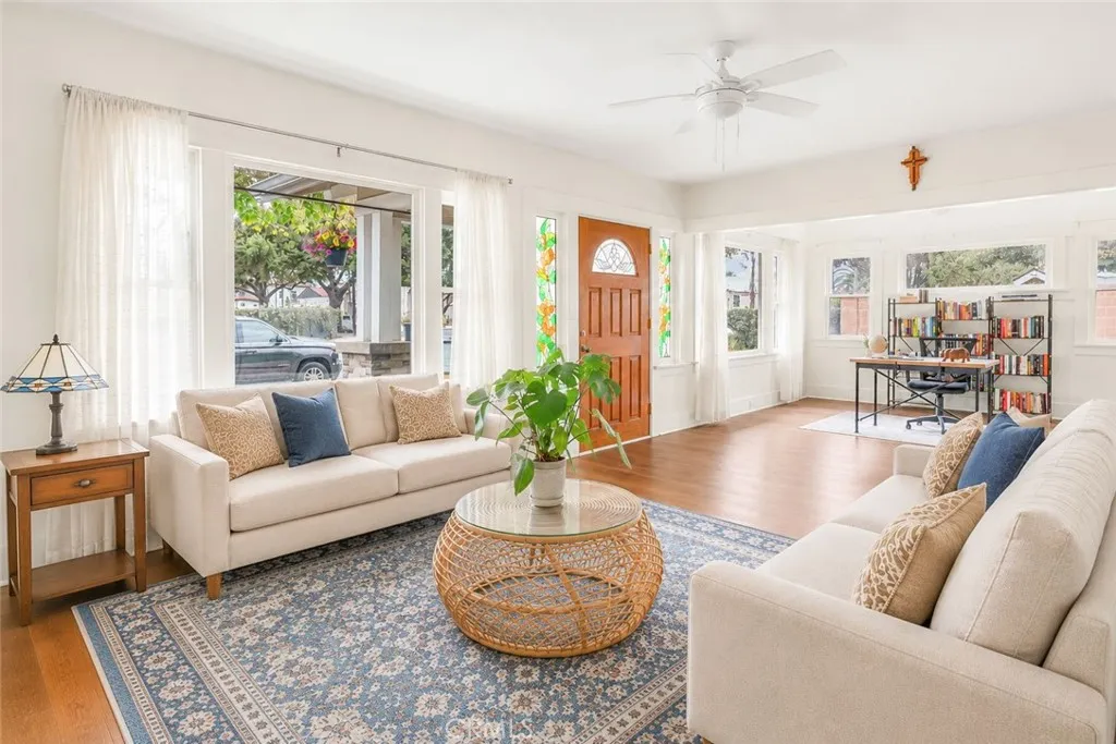 1058 E Almond, Orange, CA 92866 - Photo 2 of 30, Orange, CA