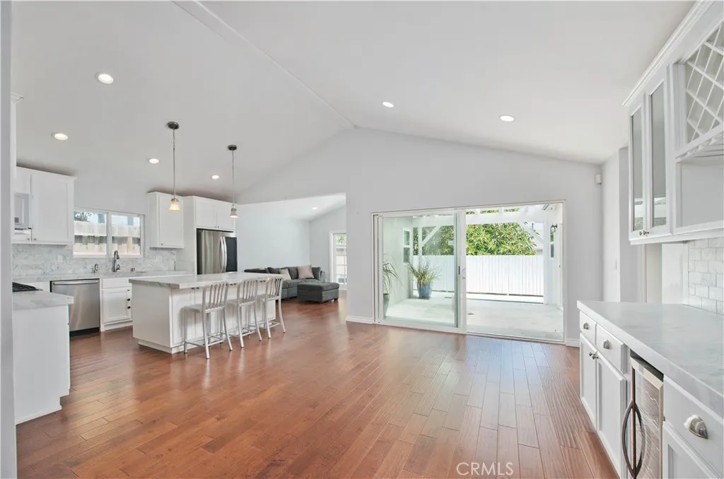 17343 Martha Street, Encino, CA 91316 - Photo 2 of 26, Encino, CA