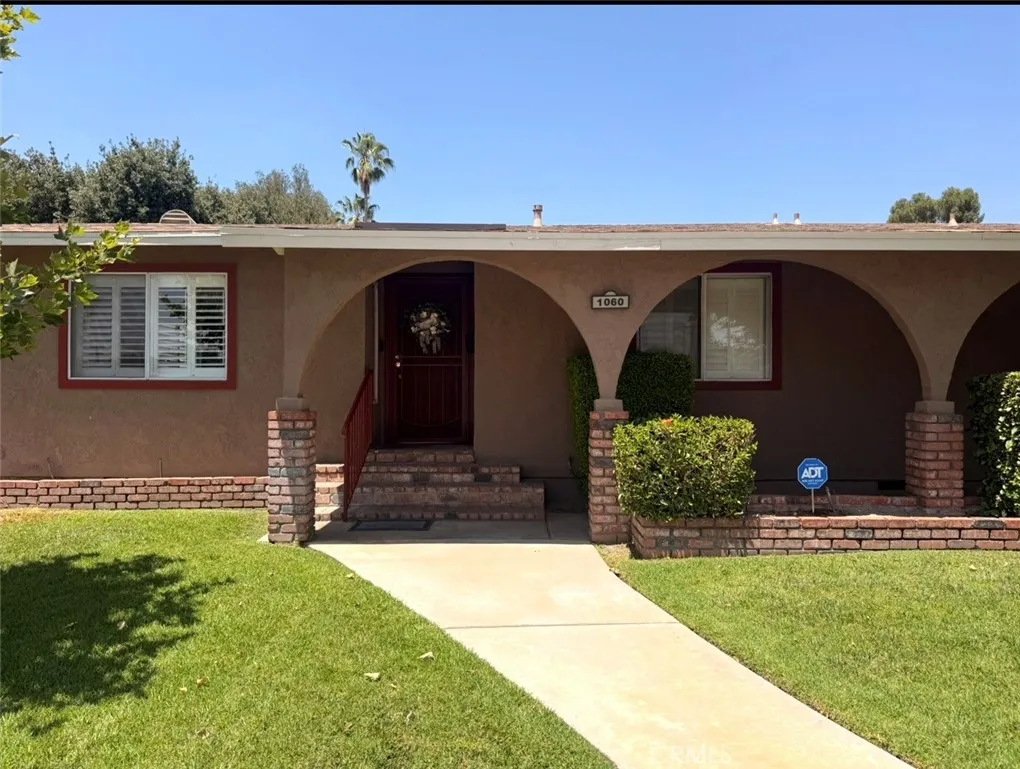 1060 E Lynwood, San Bernardino, CA 92404 - Photo 2 of 9, San Bernardino, CA