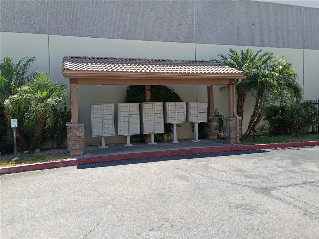 9365 Hawk Eye Lane, Pacoima, CA 91331 - Photo 3 of 50, Pacoima, CA