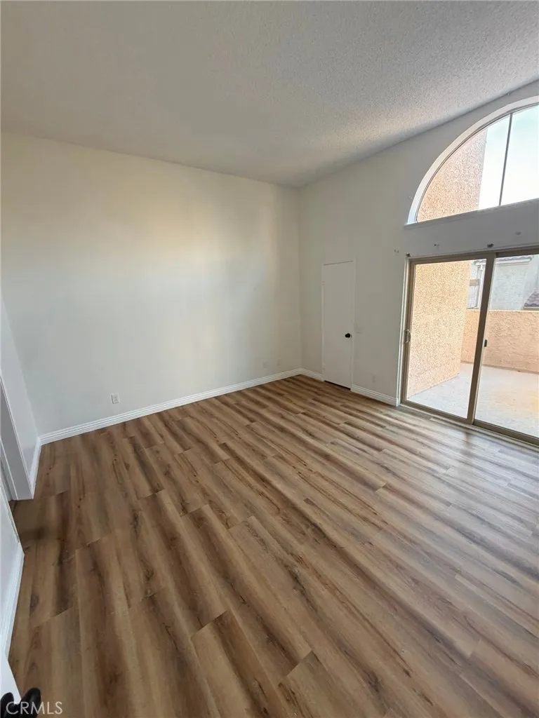 2032 S Bon View Avenue South Unit B, Ontario, CA 91761 - Photo 5 of 23, Ontario, CA