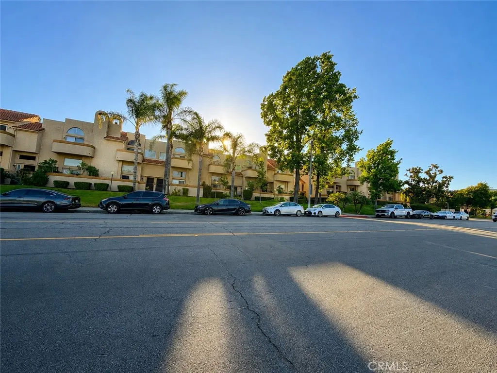 2032 S Bon View Avenue South Unit B, Ontario, CA 91761 - Photo 2 of 23, Ontario, CA