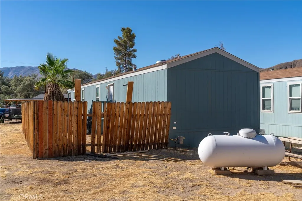 https://cdn.realtyfeed.com/cdn/127/306755974/2ae2f32938e0177073ce3ea638fde12f.webp