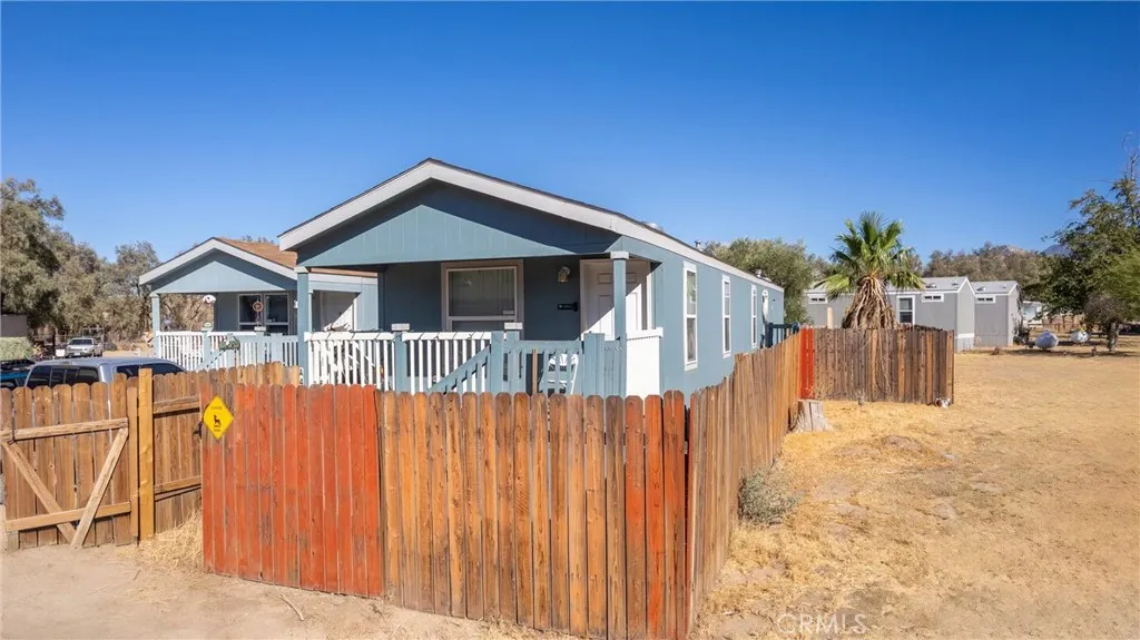 https://cdn.realtyfeed.com/cdn/127/306755974/485c48e91dd26ac5f6ddd98021be8477.webp