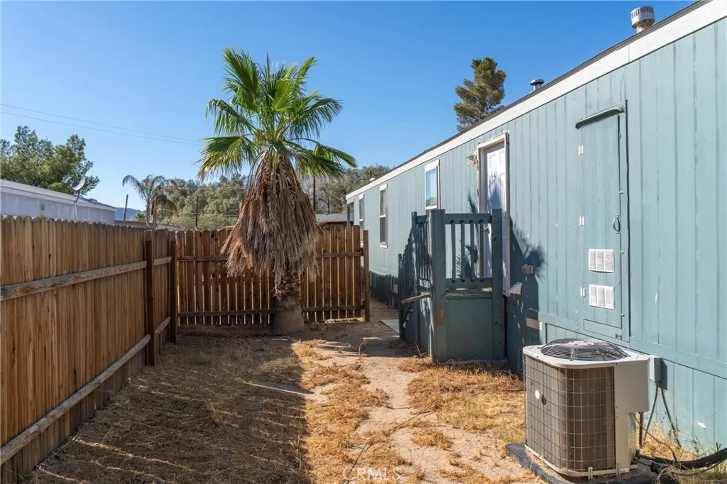 https://cdn.realtyfeed.com/cdn/127/306755974/518a02040c4c924e508b4b459521ff1a.webp