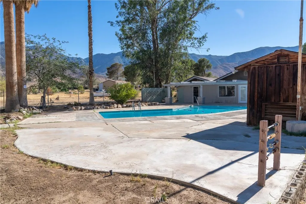 https://cdn.realtyfeed.com/cdn/127/306755974/b6a279b3e298c95b42a5adcd322d1a2e.webp