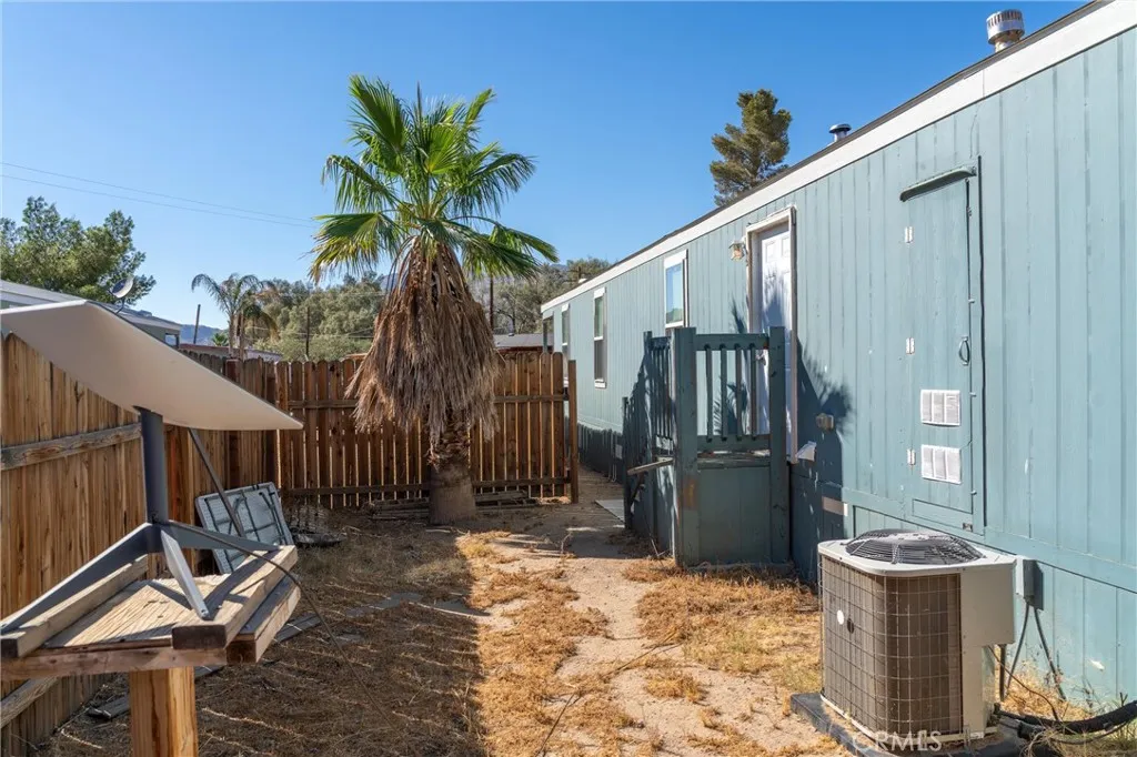https://cdn.realtyfeed.com/cdn/127/306755974/c1a23bcef19b5da836650459f9c928e0.webp