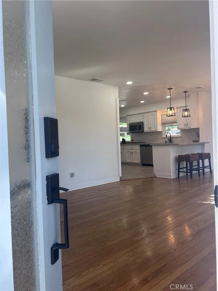 1735 Los Robles Drive, Bakersfield, CA 93306 - Photo 2 of 31, Bakersfield, CA