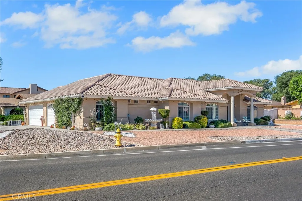 13289 Country Club, Victorville, CA 92395 - Photo 4 of 51, Victorville, CA