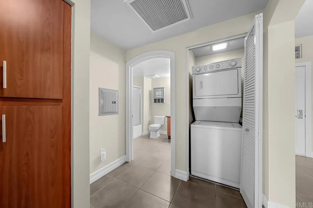https://cdn.realtyfeed.com/cdn/127/306755982/5072326219381bd5ceb6d7bd8a996beb.webp