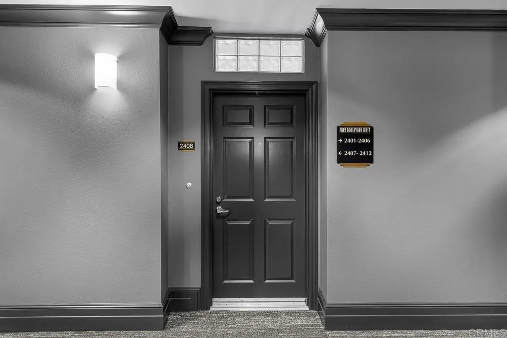 https://cdn.realtyfeed.com/cdn/127/306755982/972d57e65859f3a26cc9ad37dc1ef406.webp