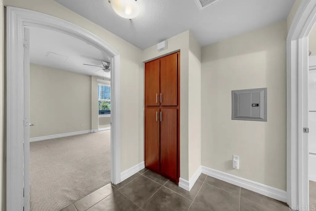 https://cdn.realtyfeed.com/cdn/127/306755982/a58cd2c0032bf937387ddf5bd4fe44fb.webp