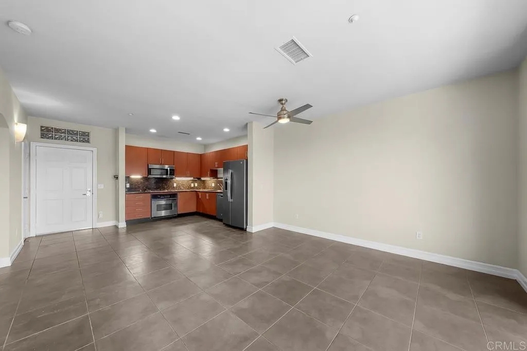 https://cdn.realtyfeed.com/cdn/127/306755982/c603c0dd59994c48b2c250929d8f4c36.webp