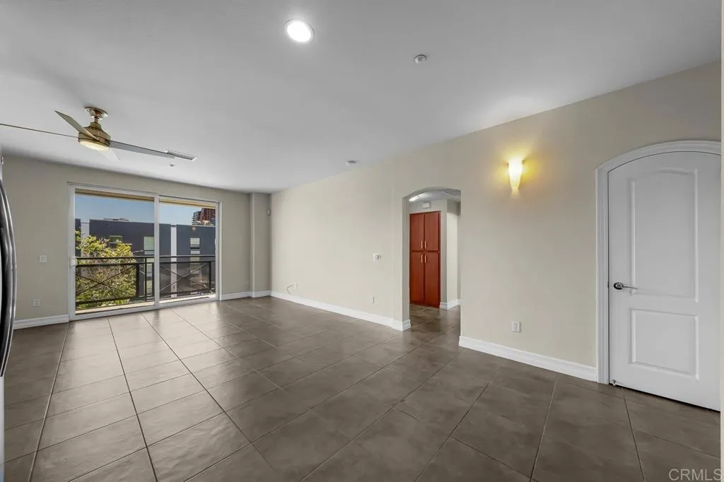 https://cdn.realtyfeed.com/cdn/127/306755982/d14a47a1aa923bbe7ff870fca9d36f52.webp