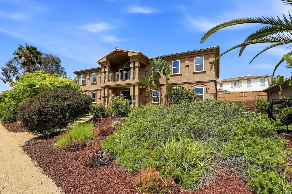 https://cdn.realtyfeed.com/cdn/127/306755983/1b045829017b2130c937ac9c406496d7.webp