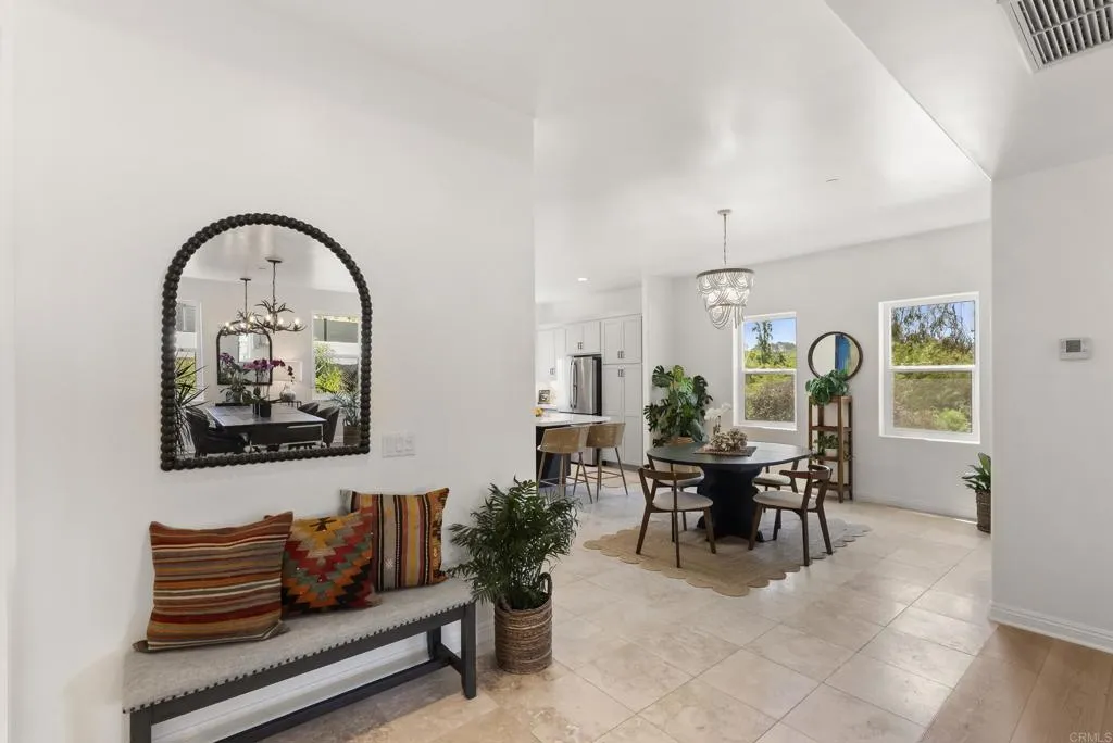 https://cdn.realtyfeed.com/cdn/127/306755983/4284d628077efaf24843356e37464e71.webp