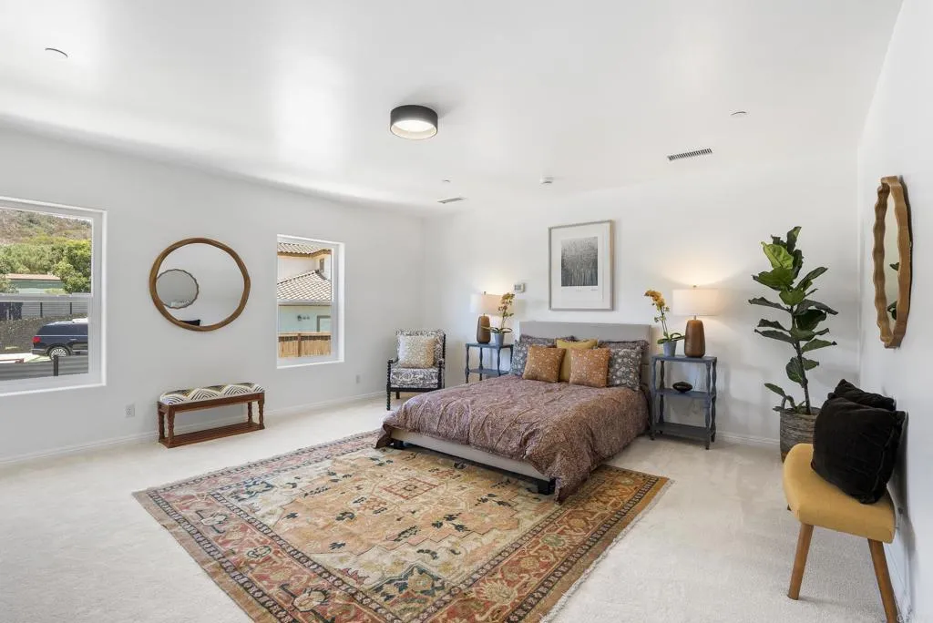 https://cdn.realtyfeed.com/cdn/127/306755983/5963e7238d17a6d53722d46783c97123.webp