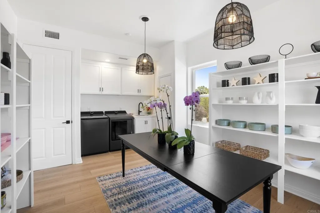 https://cdn.realtyfeed.com/cdn/127/306755983/5f8744aefc01c91741821f0a4615e82e.webp