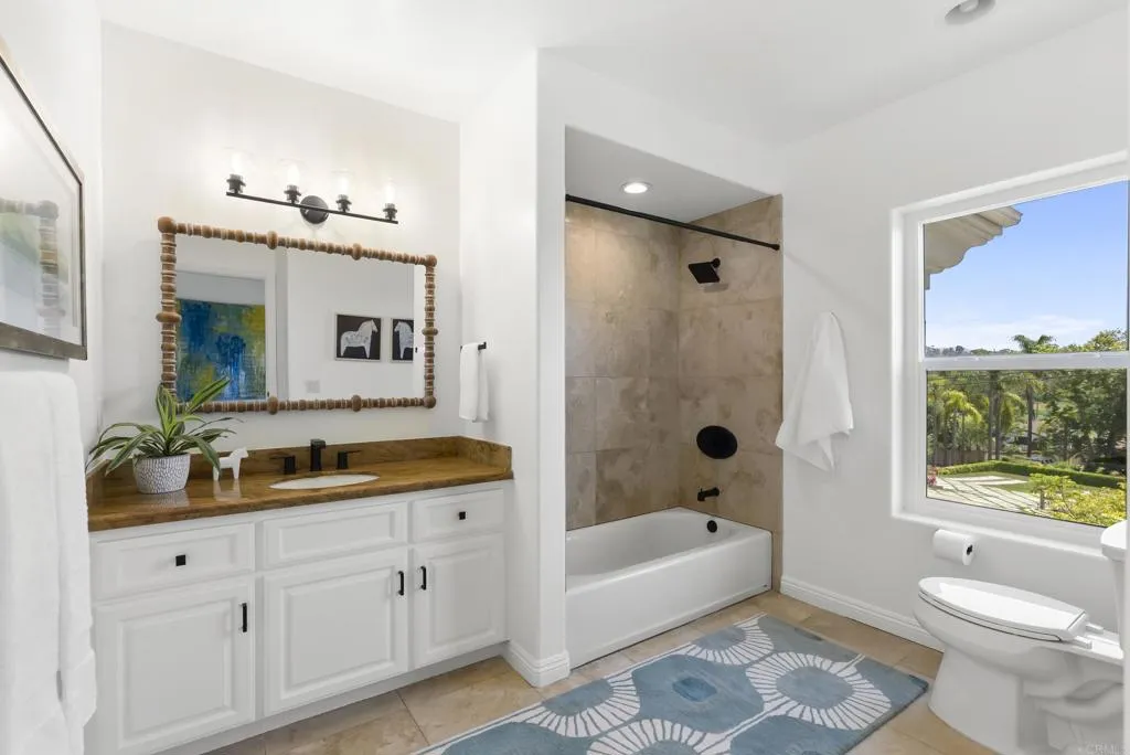 https://cdn.realtyfeed.com/cdn/127/306755983/6568b6cdfe05f9a26c3e5ed2aa78f203.webp