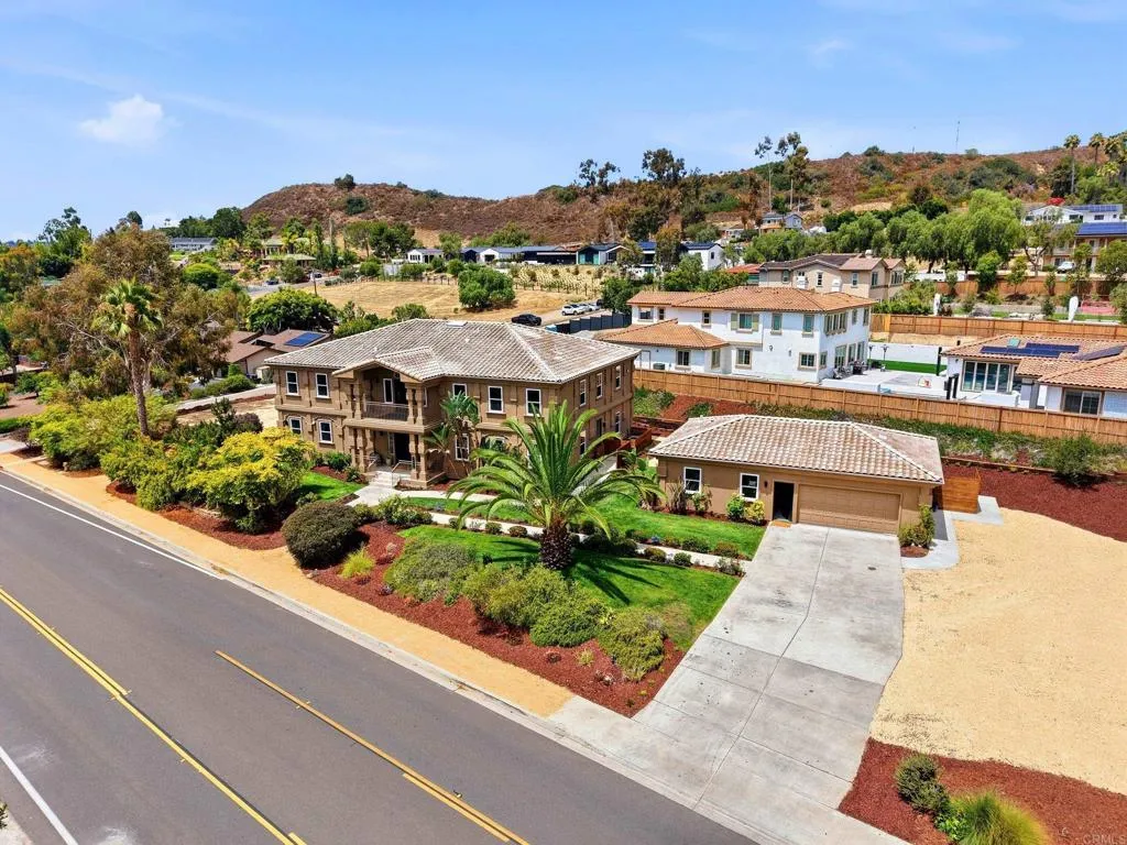 https://cdn.realtyfeed.com/cdn/127/306755983/738c38deca55e912b256a8ee7a5fc5a1.webp