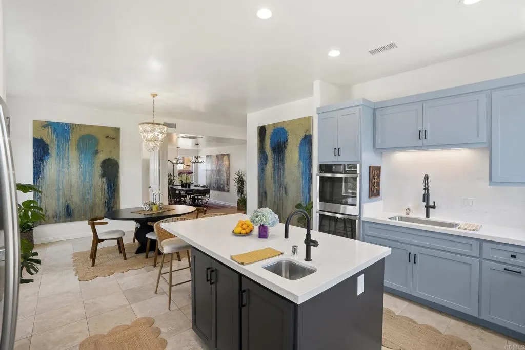 https://cdn.realtyfeed.com/cdn/127/306755983/9e83eb0bbb1ca546f27b3b9904b2f2ec.webp