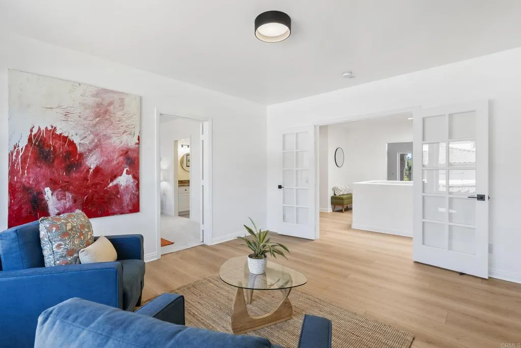 https://cdn.realtyfeed.com/cdn/127/306755983/b3435e4d88a003c91295417bb02c1897.webp