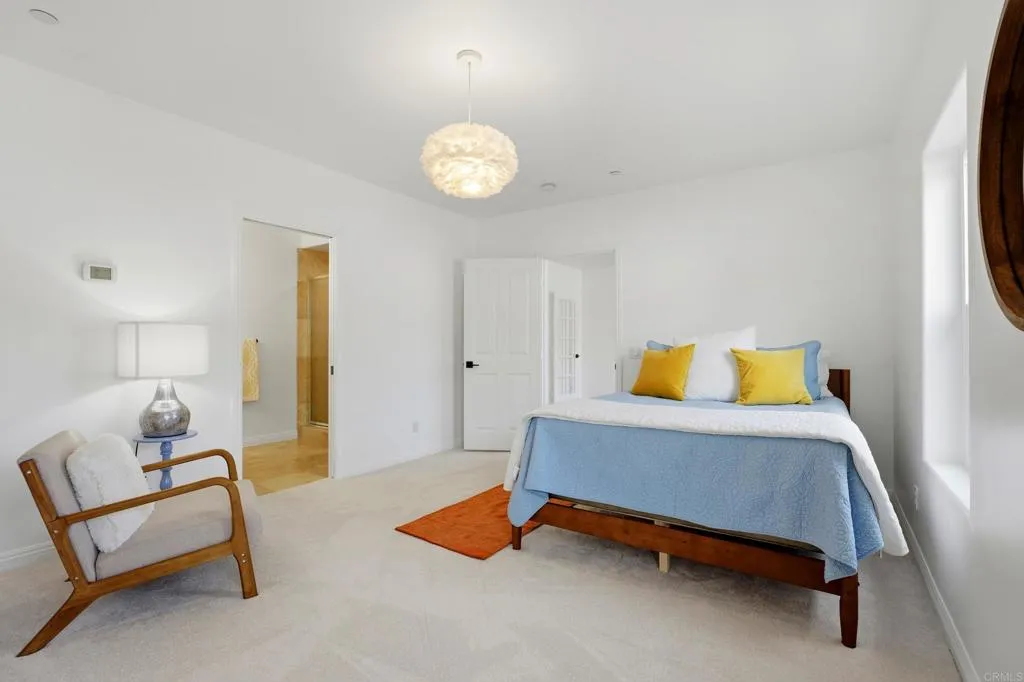 https://cdn.realtyfeed.com/cdn/127/306755983/cf0773c870da8b0ca07e0a8bd83f3ea9.webp