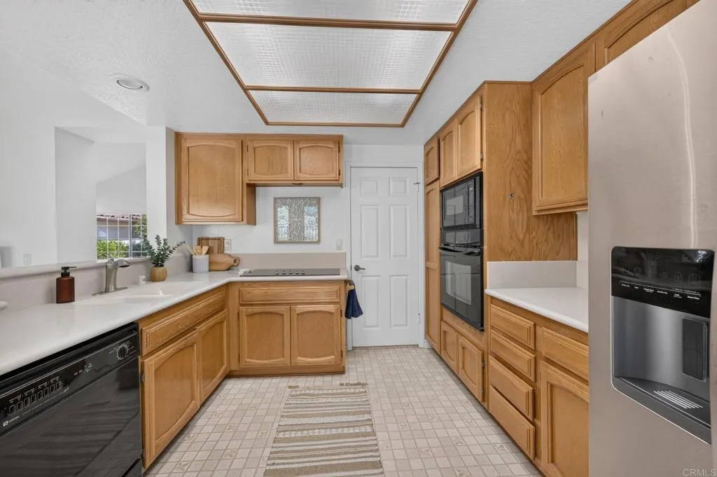 https://cdn.realtyfeed.com/cdn/127/306755986/b5878e0f0a9fcc231d0bae565e502910.webp